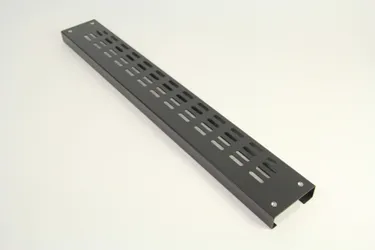 Boční panel černý