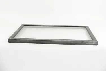 Door (With Black Frame)