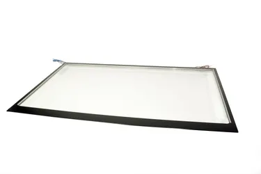 Čelní sklo černé