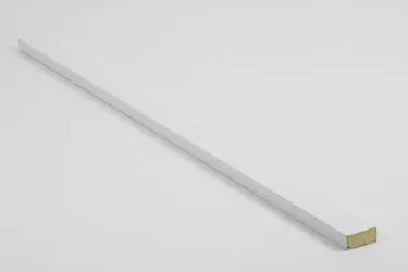 Plastový středový sloupek