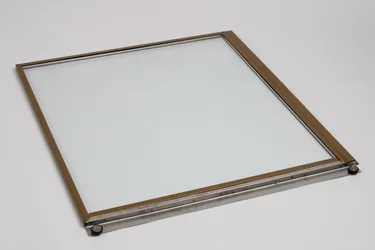 RH Sliding Door Silver Finish 1.5m
