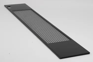 Přední mřížka Tefcold černá