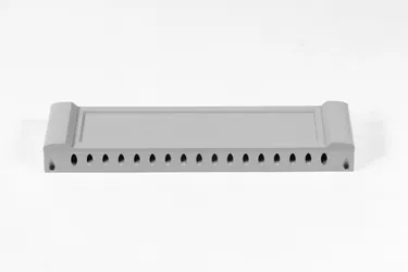 Spodní panel RAL7001