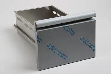 1/2 Drawer (Single)