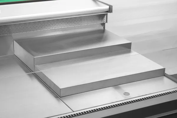 54723 Double Stepped Deck content image